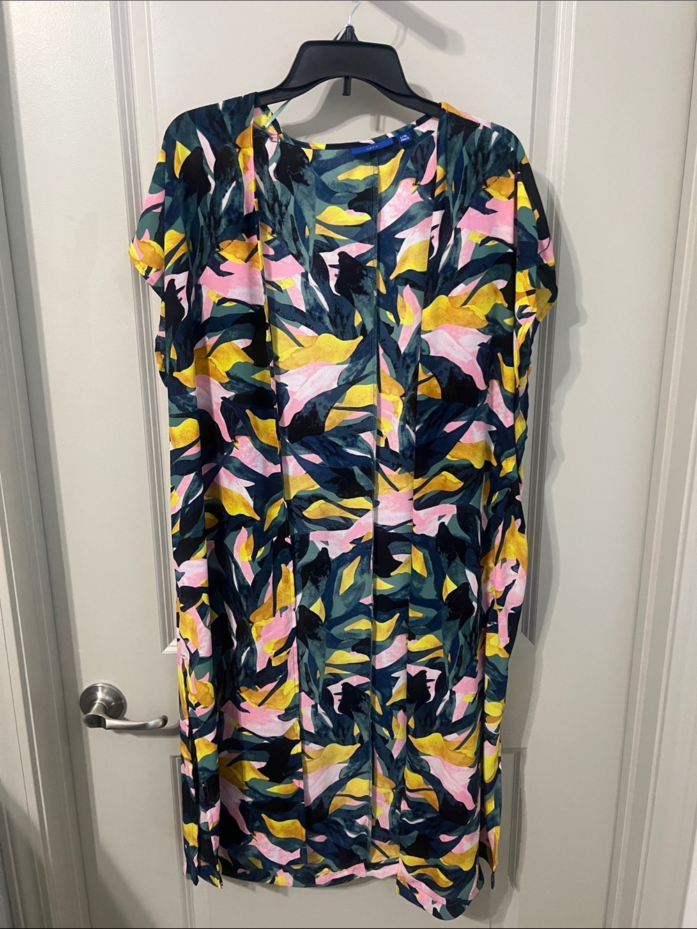 Apt. 9 Tropical Leaf Swim Coverup in Black, Pink & Yellow